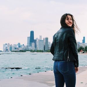 Meet your Posher, Abby